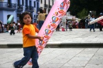 Kids playing with baloons in the Oaxacan zocalo